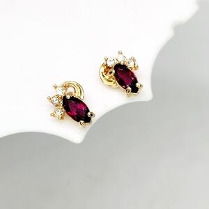Vintage Avon Earrings Pierced Gold Tone Deep Purple Amethyst Goth Pierced Stud